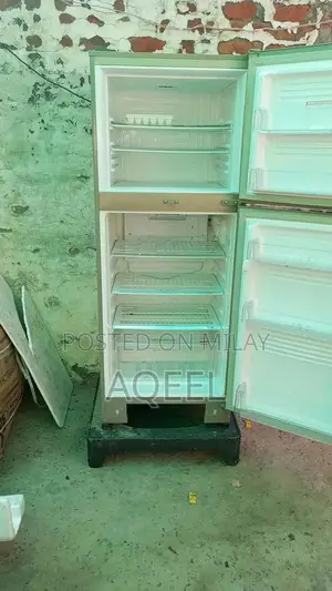 PEL Medium Size Refrigerator - Compact Home Cooling Solution