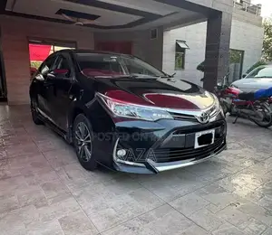 Toyota Corolla Altis 1.6 Sedan - Reliable Compact Car