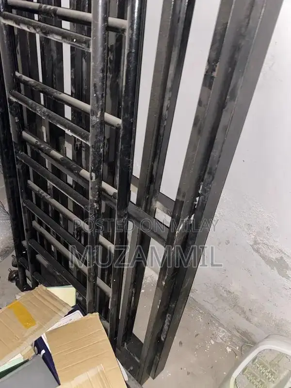 Black King Size Iron Bed Frame with Full Cage and Fittings