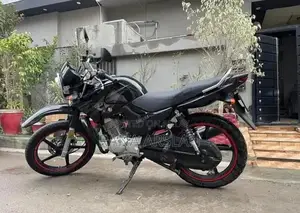 Photo - Yamaha YBR 125 G Motorcycle - Low Mileage, Excellent Condition