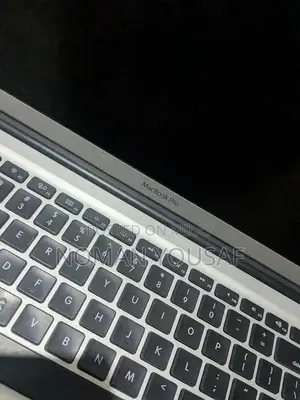 Apple MacBook Pro Mid-2012 - Core i7 Laptop