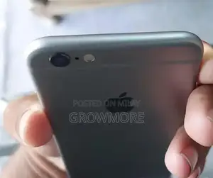 Apple iPhone 6 Smartphone - 16GB Storage, Pristine Condition