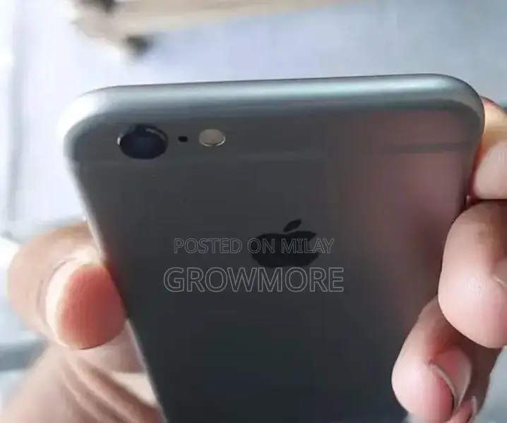 Apple iPhone 6 Smartphone - 16GB Storage, Pristine Condition