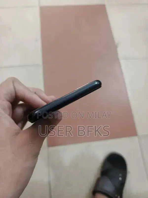 Oppo F9 Smartphone - 4GB RAM, 64GB Storage, Functional Condition