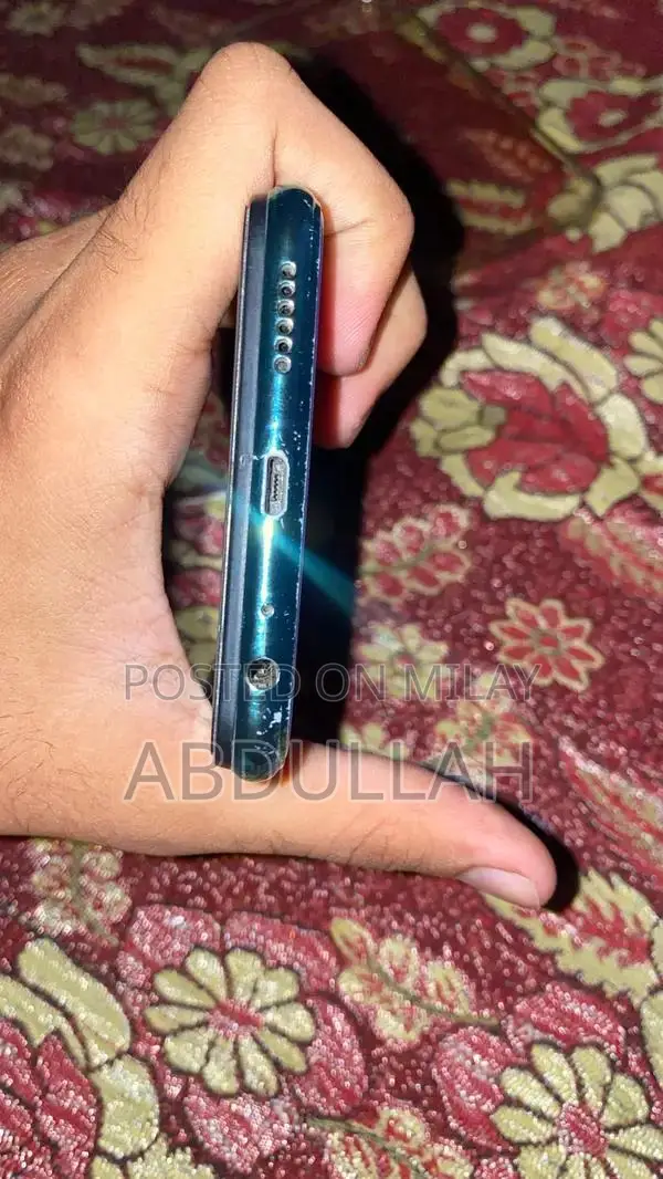 Vivo Y17 Smartphone 8GB RAM 256GB Storage