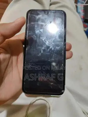 Budget Friendly Hotspot-Capable Smartphone with Minor Wear