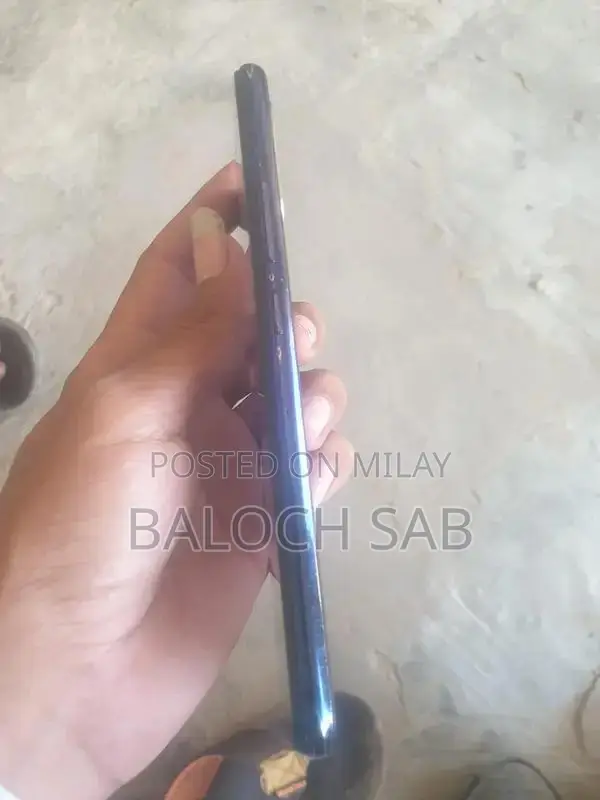 128 GB Smartphone with Exchange Option Available