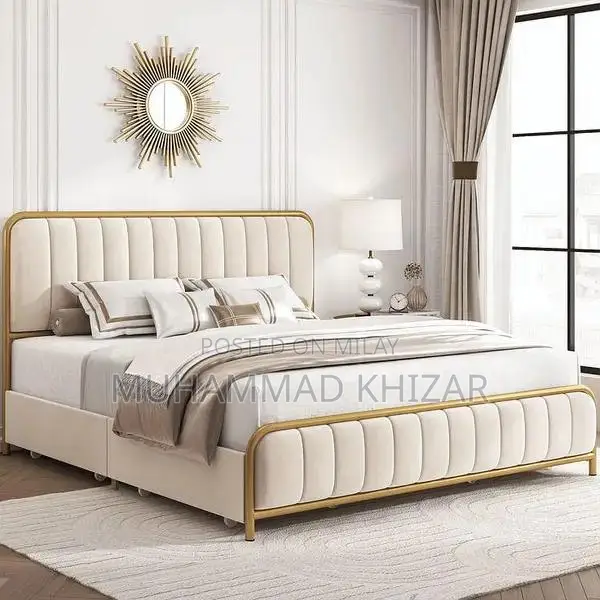 Deco Polish Contemporary Light Wood Bedroom Set