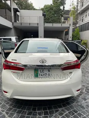 2016 Toyota Corolla GLI Sedan - Family-Owned Compact Car