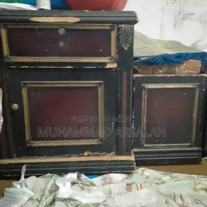 4-Door Bedroom Furniture Set with Side Table