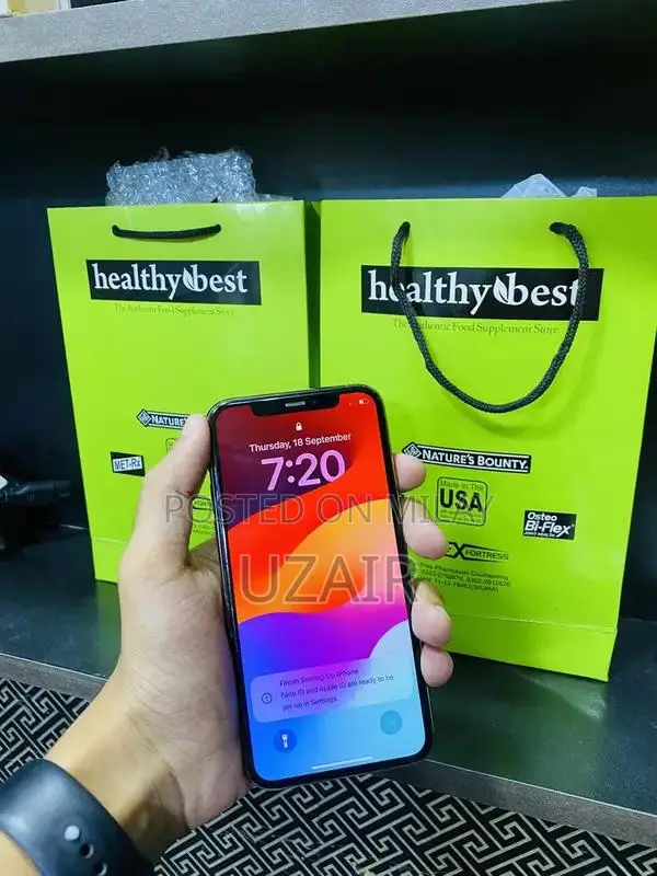 Apple iPhone 11 Pro 256GB Refurbished Smartphone