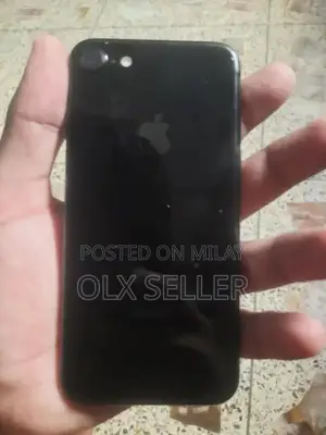 Apple iPhone 7 128GB Smartphone - PTA Approved Condition