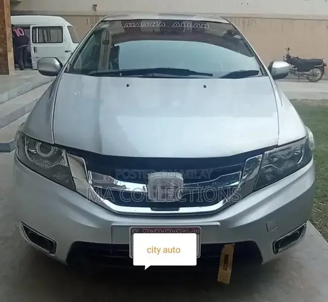Honda City 1.3 IVTEC Sedan - Automatic Transmission