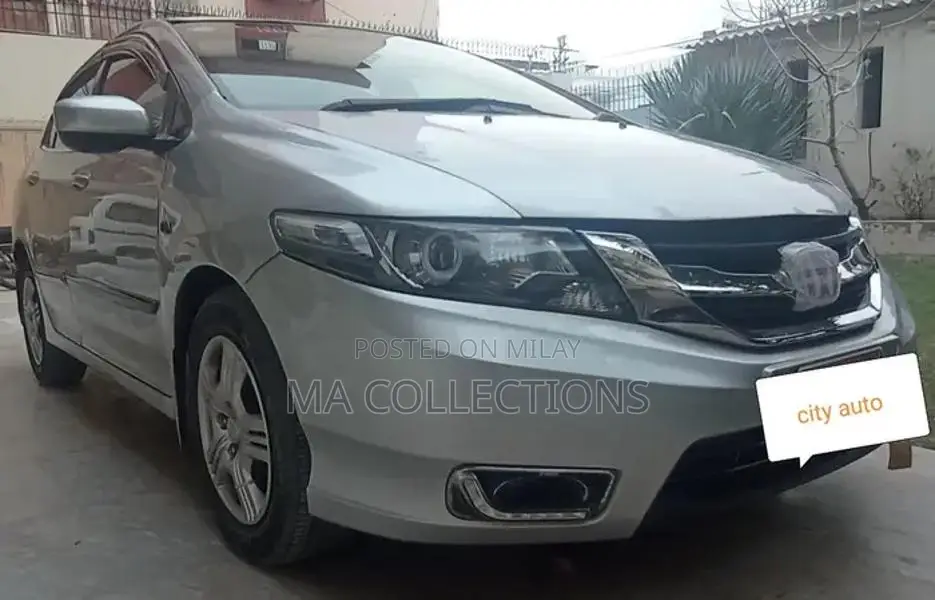 Honda City 1.3 IVTEC Sedan - Automatic Transmission