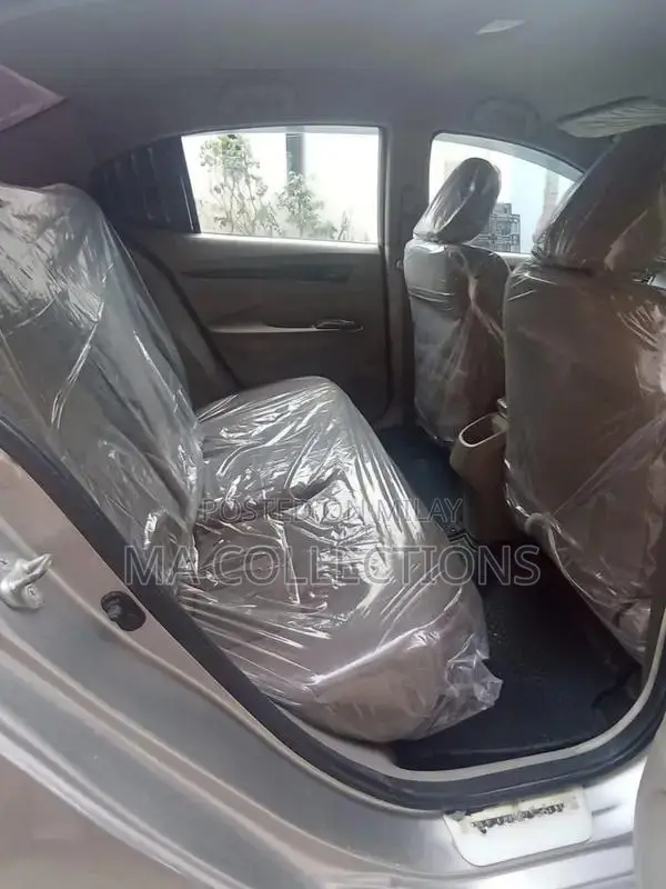 Honda City 1.3 IVTEC Sedan - Automatic Transmission