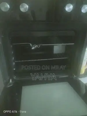 Used Kitchen Oven in Good Condition