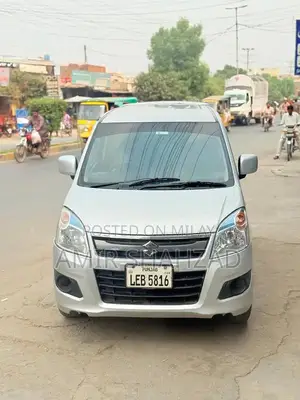 Photo - Suzuki Wagon R VXL 2018 Compact Hatchback