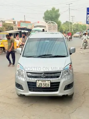 Suzuki Wagon R VXL 2018 Compact Hatchback