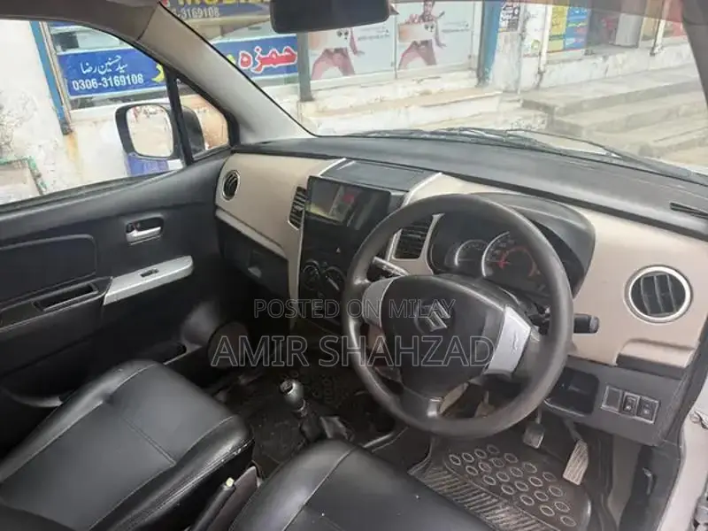 Suzuki Wagon R VXL 2018 Compact Hatchback