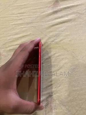 Apple iPhone 7 128GB Smartphone with High Battery Health