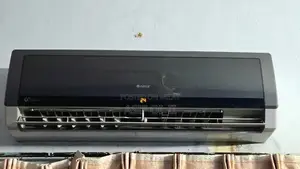 Gree 1 Ton Inverter Split AC - Partially Functioning