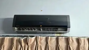Gree 1 Ton Inverter Split AC - Partially Functioning