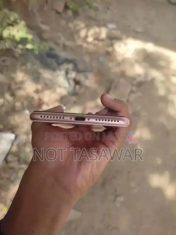 Apple iPhone 7 Plus 128GB Smartphone