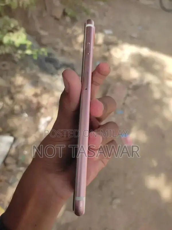 Apple iPhone 7 Plus 128GB Smartphone