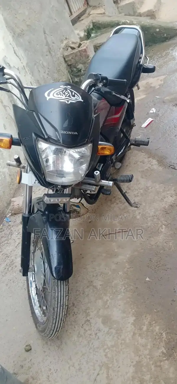 Honda Pridor 2020 Motorcycle - Near Mint Condition