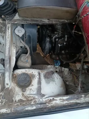 Suzuki Every 2012 White