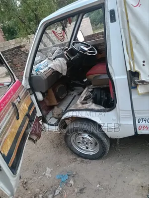 Suzuki Every 2012 White