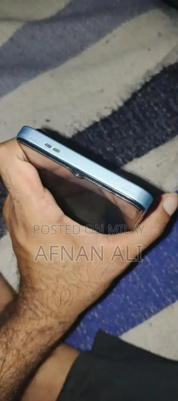 Lightly Used Smartphone with Complete Accessories