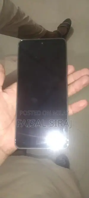 High Performance Mobile Phone with Advanced Memory