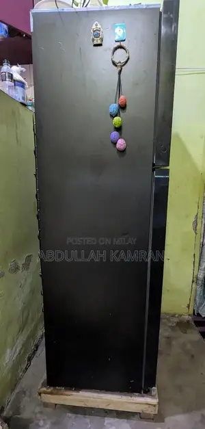 Haier HRF-316 IAPA Inverter Refrigerator - Nearly New