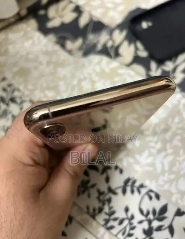 Apple Smartphone Dual SIM 64GB Unlocked Device