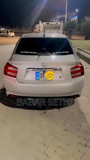 Honda City Sedan 2016 Model Reliable Sedan