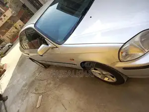 Honda Civic Sedan - Reliable Family Vehicle