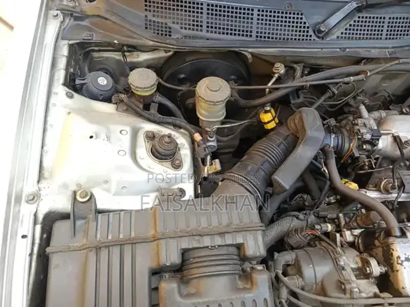 Honda Civic Sedan - Reliable Family Vehicle