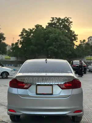 Honda Grace EX Hybrid Sedan - Top Variant Imported