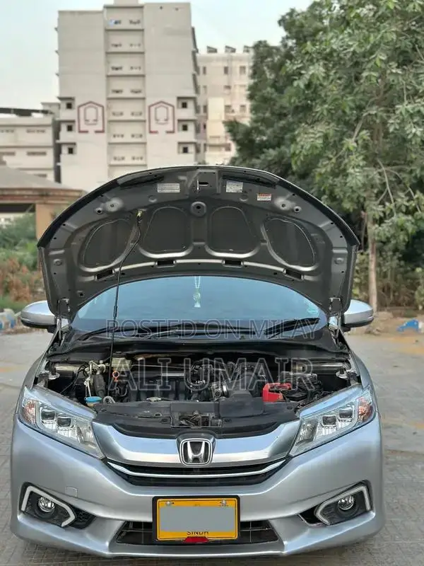 Honda Grace EX Hybrid Sedan - Top Variant Imported
