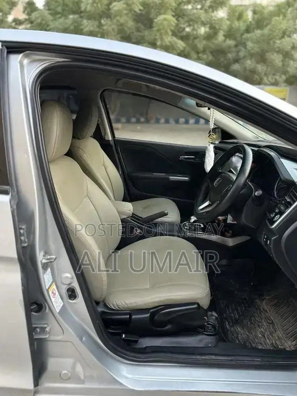 Honda Grace EX Hybrid Sedan - Top Variant Imported