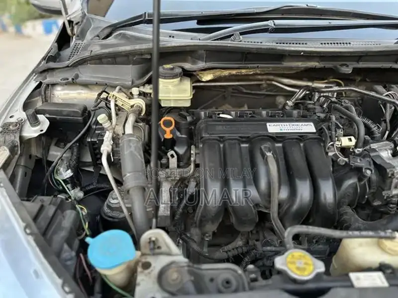 Honda Grace EX Hybrid Sedan - Top Variant Imported