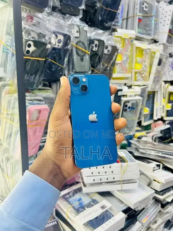 Apple iPhone 13 - 128GB Smartphone with Pristine Condition