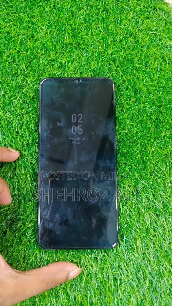 Oppo F15 Smartphone 8GB RAM 256GB Storage High-Performance Device