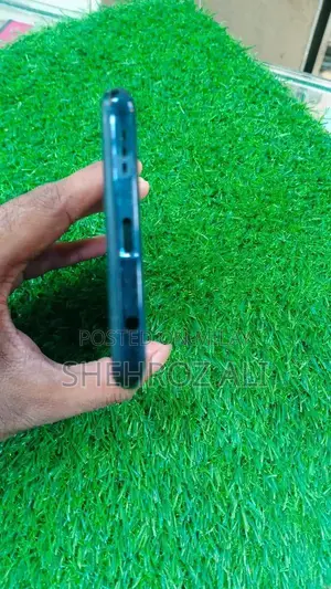 Oppo F15 Smartphone 8GB RAM 256GB Storage High-Performance Device