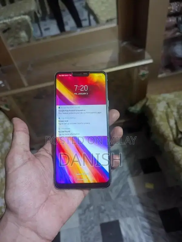 LG G7 ThinQ Smartphone with Partial Damage