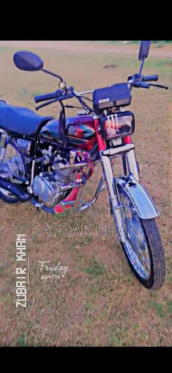 Honda CG 125 Motorcycle - 2024 Model Compact Commuter Bike