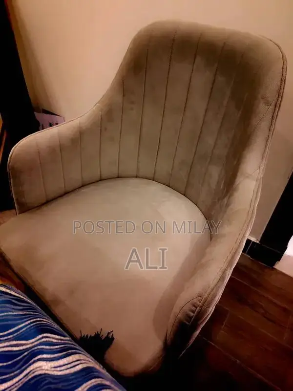 Modern Dining Table with 6 Chairs Set