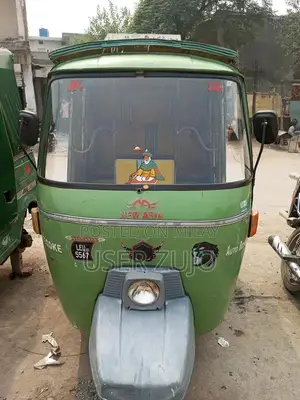 Photo - New Asia Rikshwa 205 Modal Vehicle
