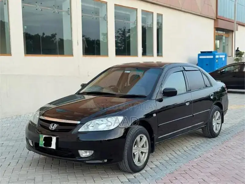 2005 Honda Civic Sedan - Low Mileage Well-Maintained Vehicle